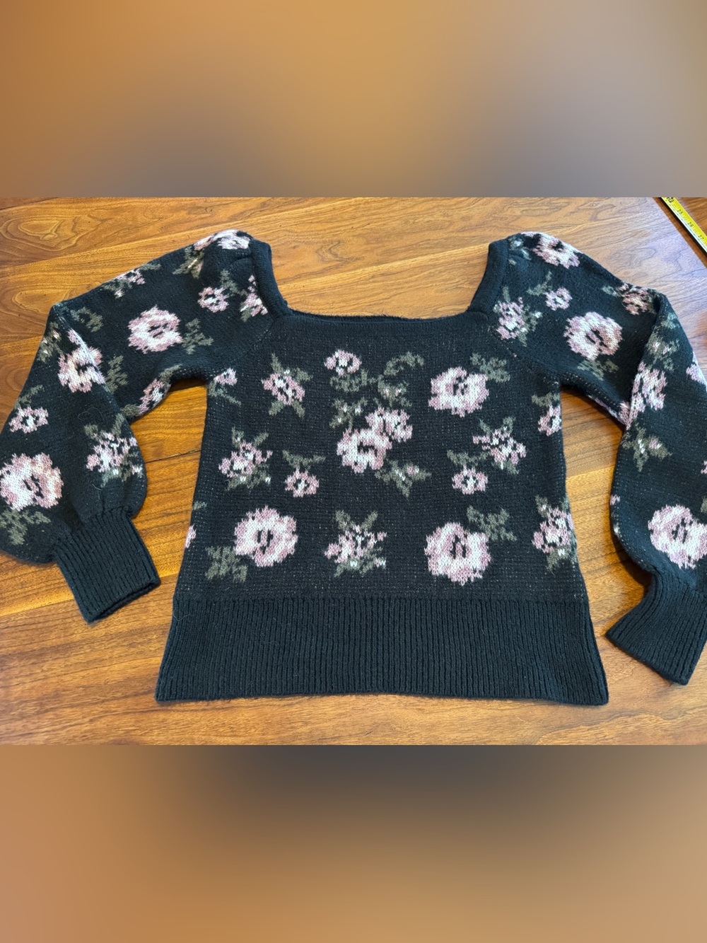 Anthropologie Black Floral Square Neck Puffed Sleeve Knit Sweater in EUC, Size M